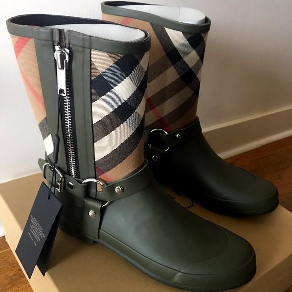 Burberry Shoes - *RARE*BNIB*Burberry Buckle and Strap Rain Boots